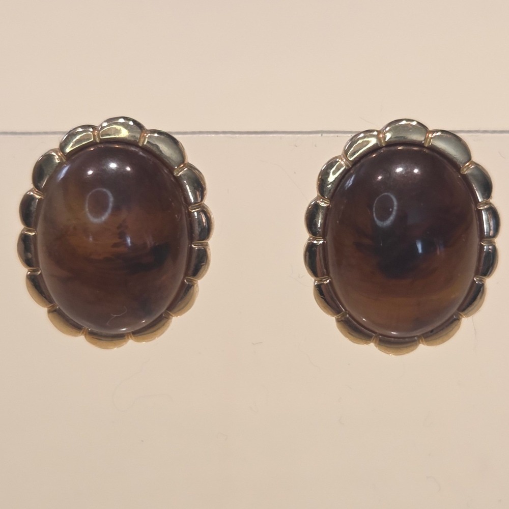 Vintage AVON Turtle Bay Gold Tone Tortoise Tone‎ Oval Cabochon Stud Earrings
